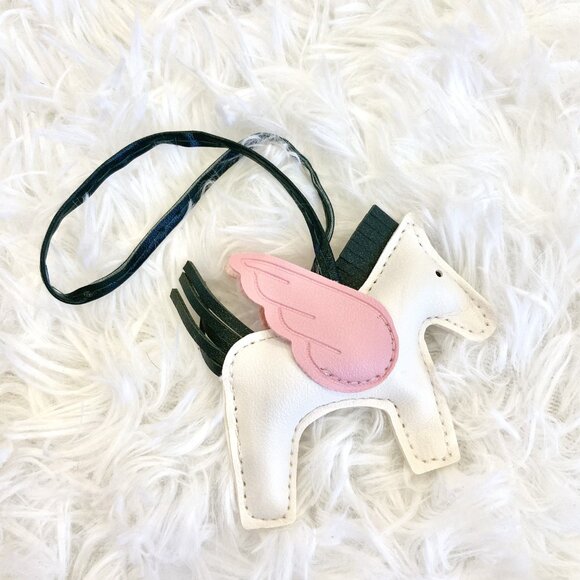 White and Pink Pegasus Horse Bag Charm or Keychain - Picture 3 of 3